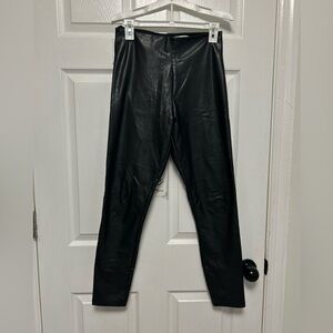 Abercrombie & Fitch Black Faux Leather Pants Size Medium